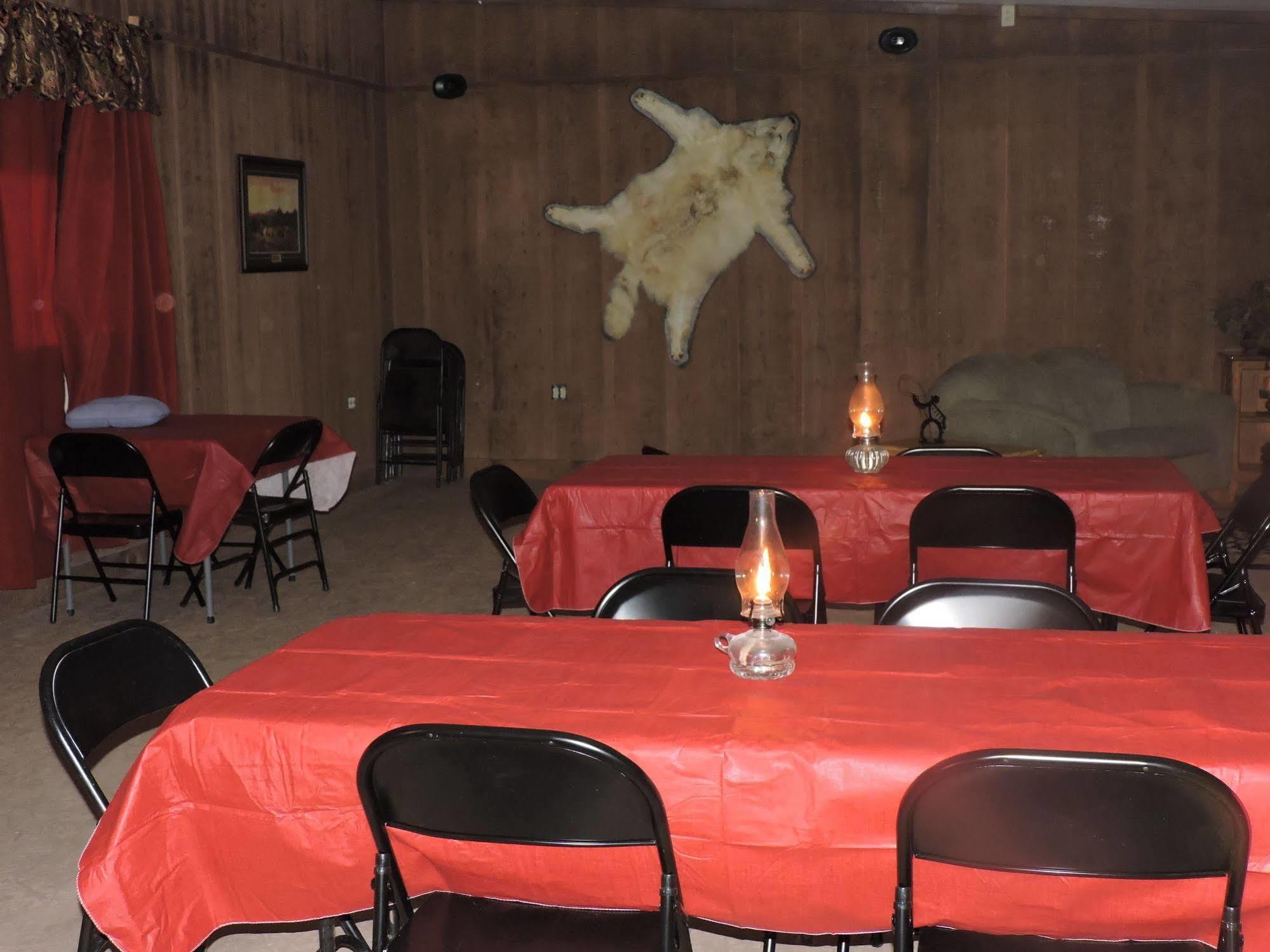 Grand Canyon Ranch & Outfitters Hotel Fredonia Екстериор снимка